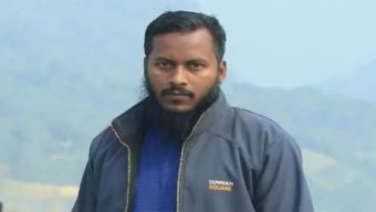 সিলেটে চেকপোস্টে তল্লাশি: ওয়াকিটকি ও চায়নিজ কুড়ালসহ আটক ২