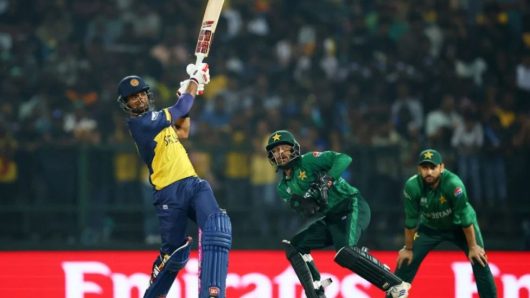 পাকিস্তানকে নিয়েই ‘রসাতলে’ গেল, শ্রীলংকা গেল তো গেল